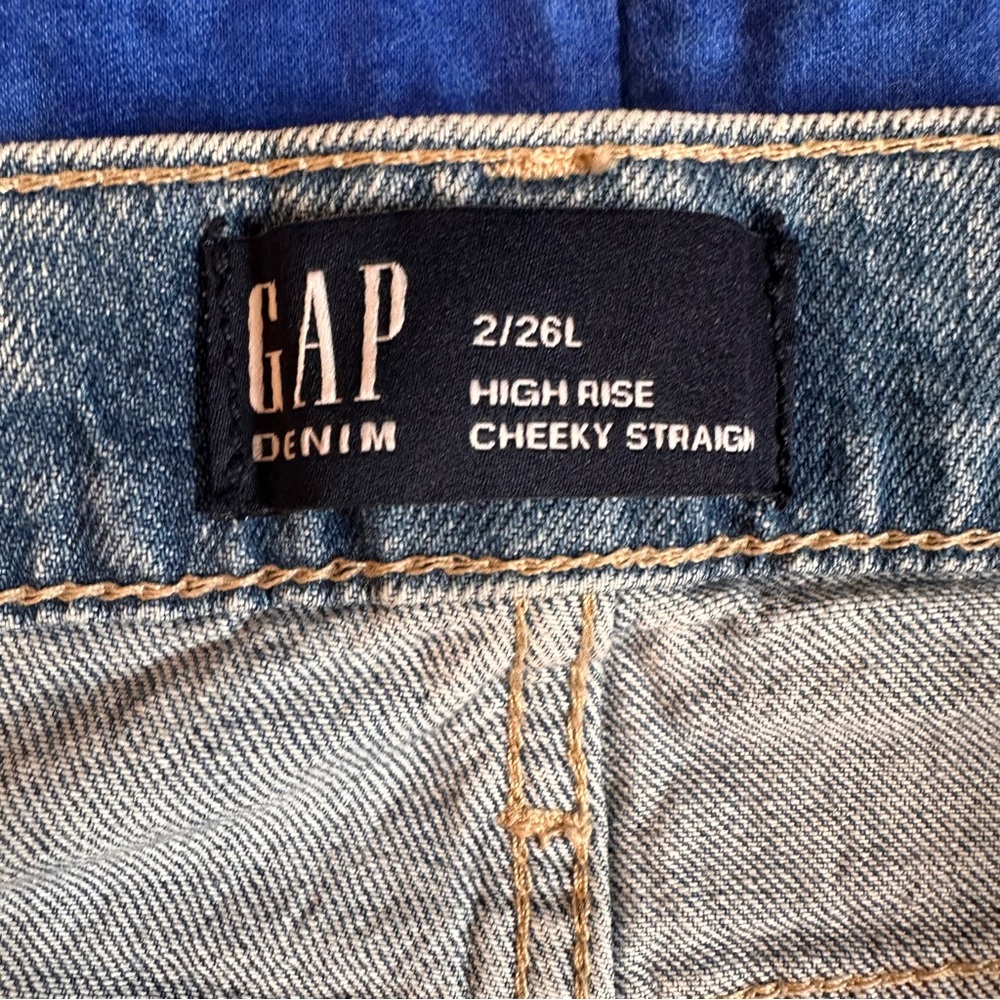 NWT GAP Cheeky Straight High-Rise Light Blue Stretch Denim Ankle Jeans Sz. 26L - Picture 8 of 9